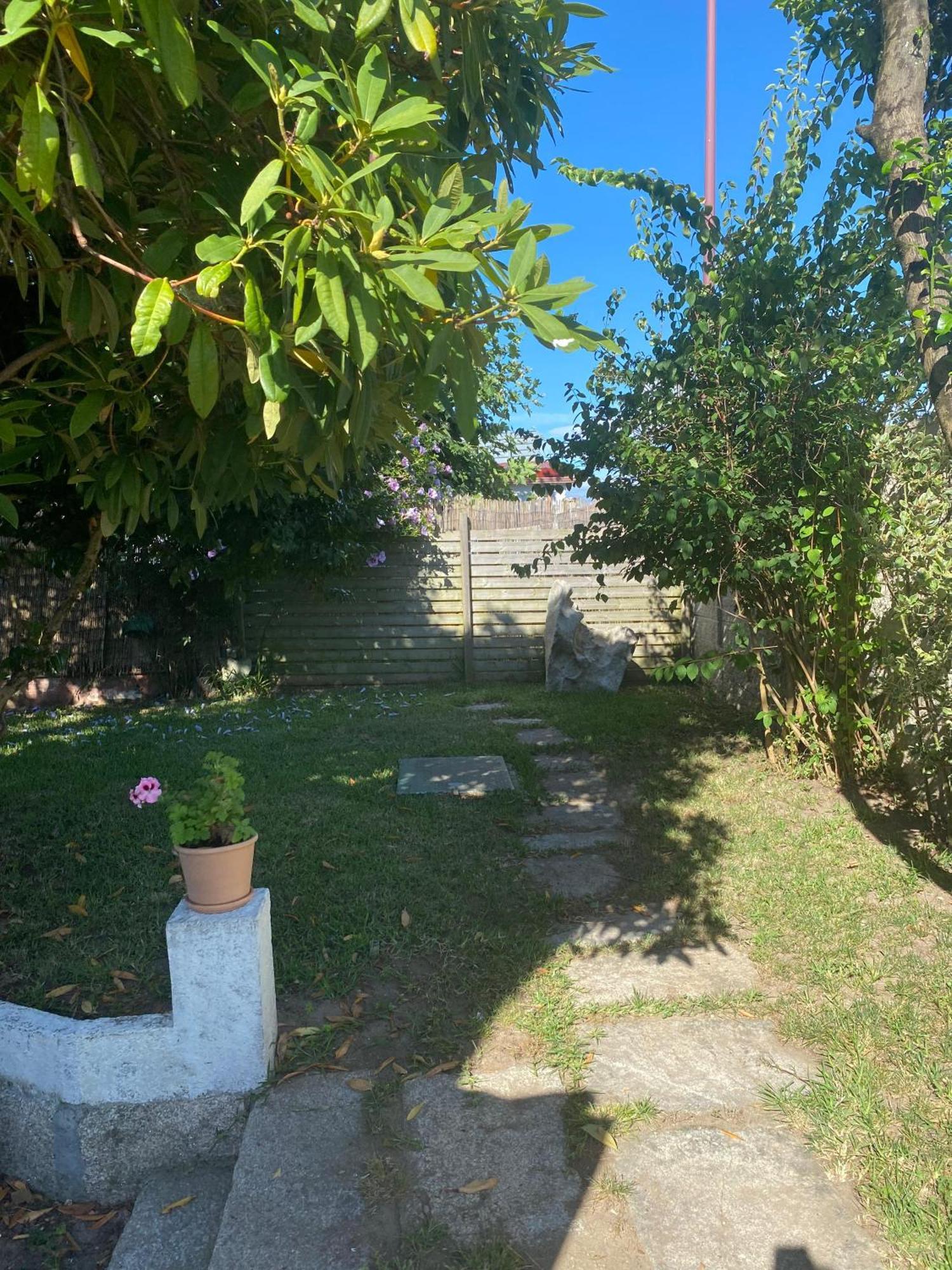 Chalet Adosado Independiente En Vigo - Canido Oya Exterior foto